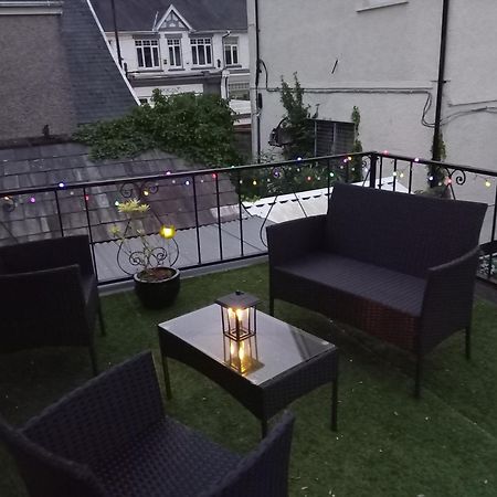 Large 2 Bed Holiday Let In Central Ystradgynlais المظهر الخارجي الصورة